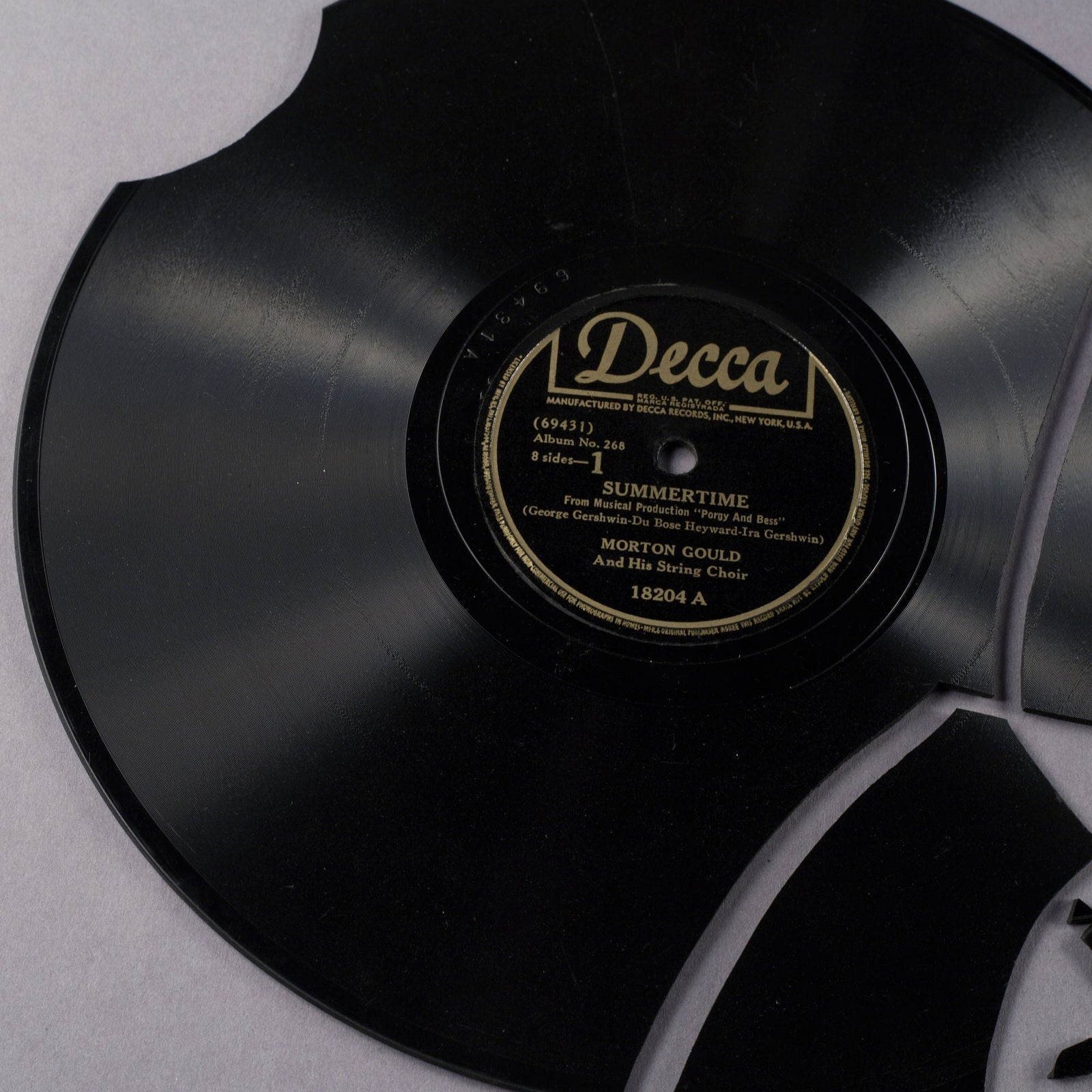 Shellac records, easy to shatter