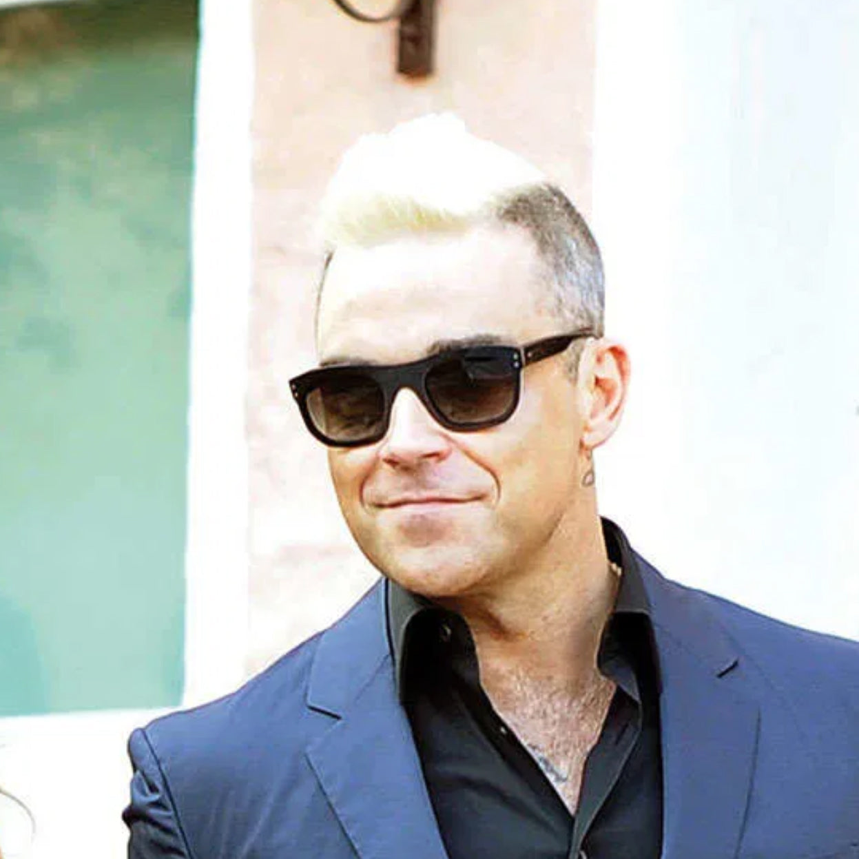 Vinylize remasters Robbie Williams