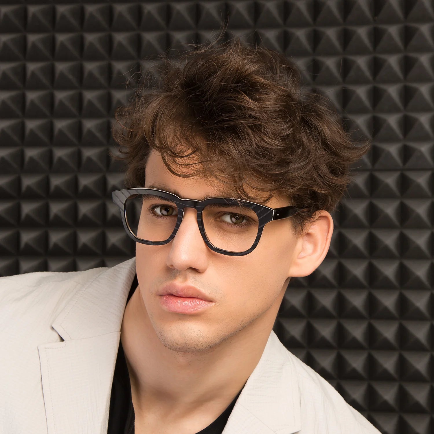 Vinyl record eyeglass frame with classic design