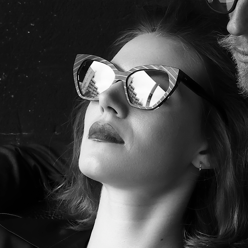 Black cat eye sunglasses 